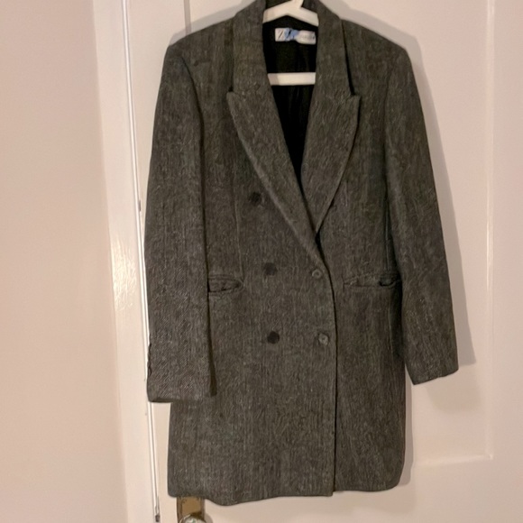 Zara Herringbone overcoat - Picture 1 of 3